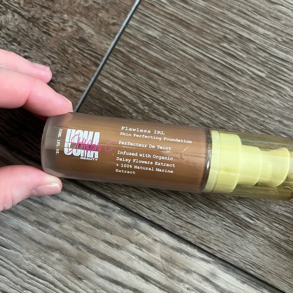 🆕BUNDLE UOMA BY SHARON C FOUNDATION BRONZE VENUS T-6
